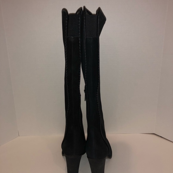 NWT Vince Camuto black suede boots - Picture 4 of 6